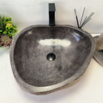 Раковина из речного камня RS-63450 (55*50*15) 0123