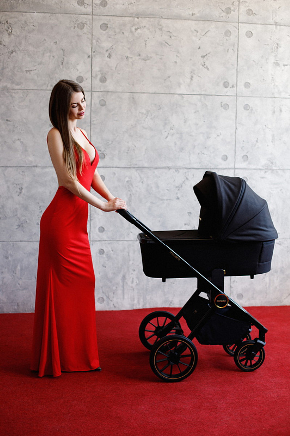 Детская коляска Peppy Monaco 2 в 1 Black (черный), рама черная матовая