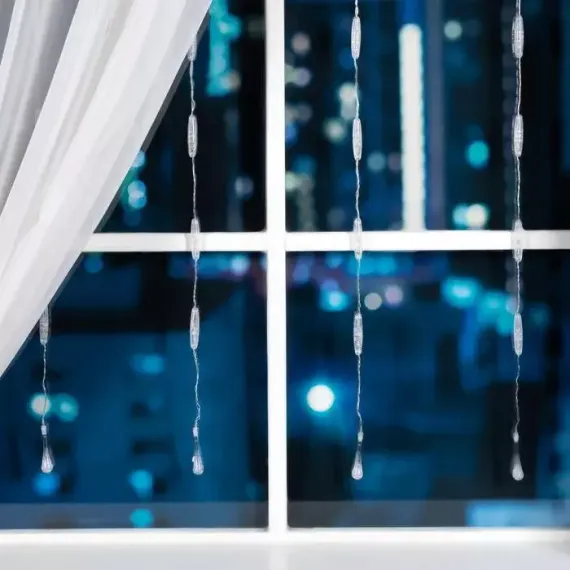 Гирлянда-занавес Капли 2.5*0.65 м., IP20, прозрачная нить, 50 LED, свечение мульти, 8 режимов, 220 В., Luazon Lighting (3612410)