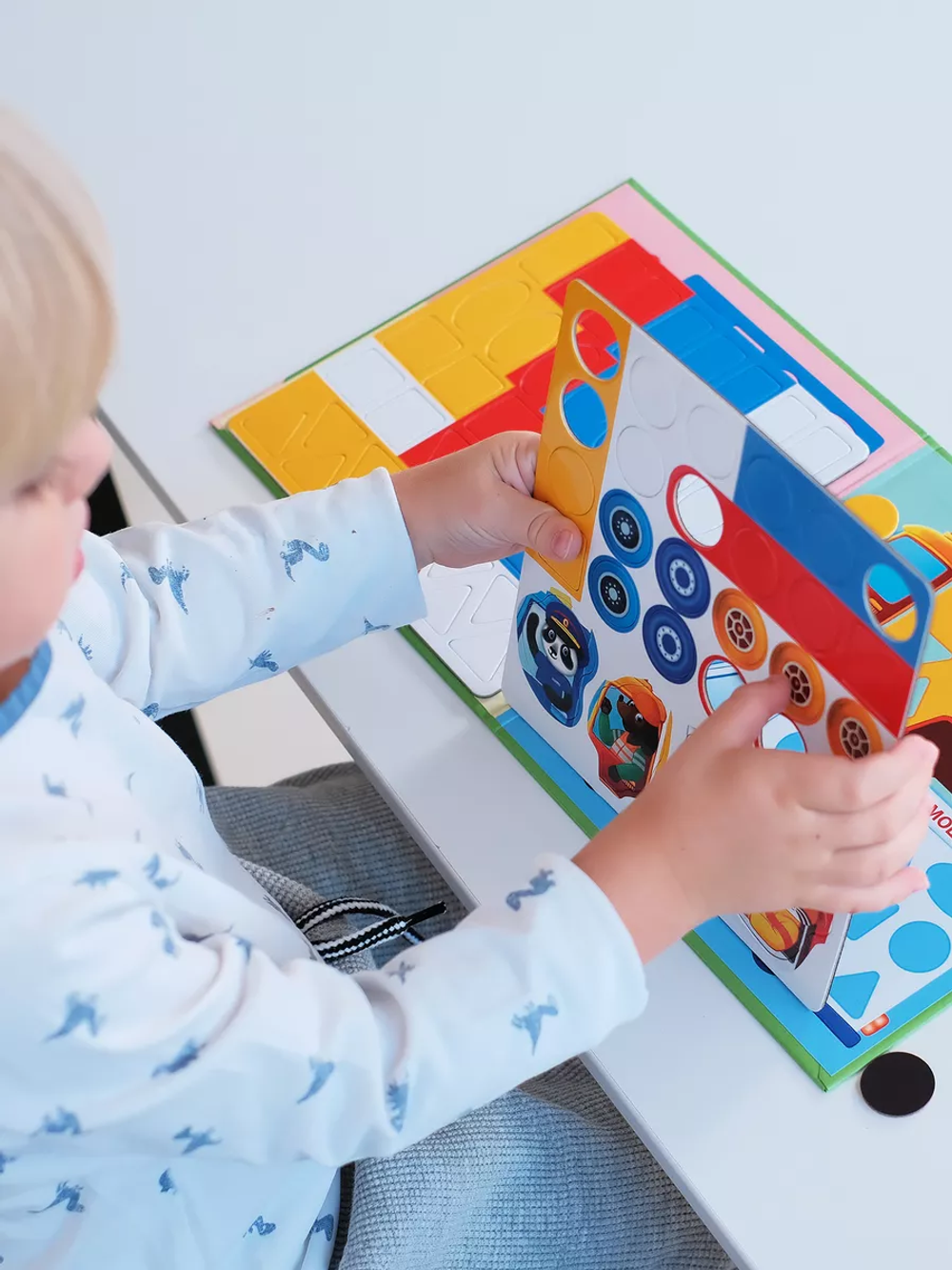 Машинки, магнитная игра-мозаика