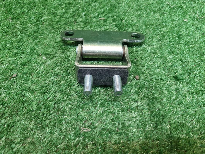 Петля крышки багажника Geely Tugella (2019-2024)