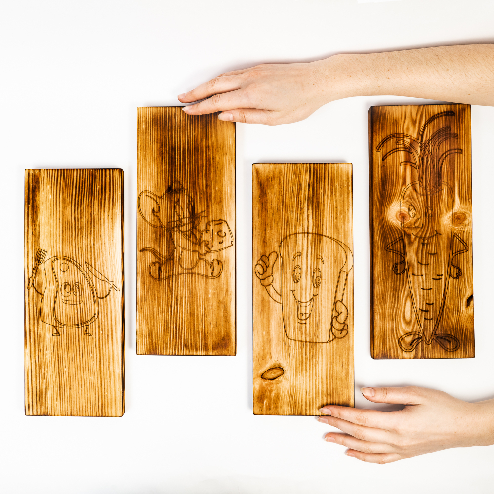 Деревянные разделочные доски 4 шт. из сибирского кедра с гравировкой RDN22