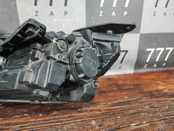 Фара правая LED Kia Carnival 4 (KA4) 20-нв Б/У Оригинал 92102R0000