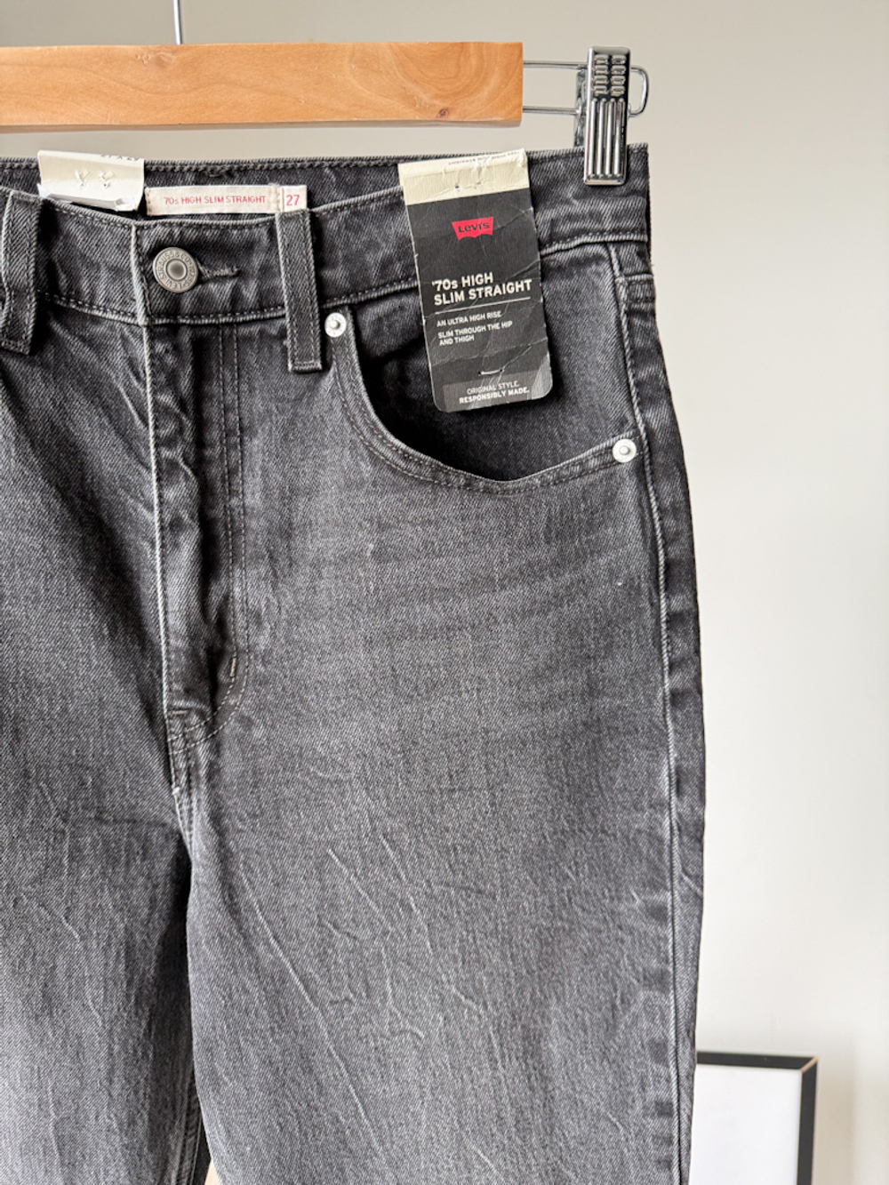 Новые джинсы Levis, S