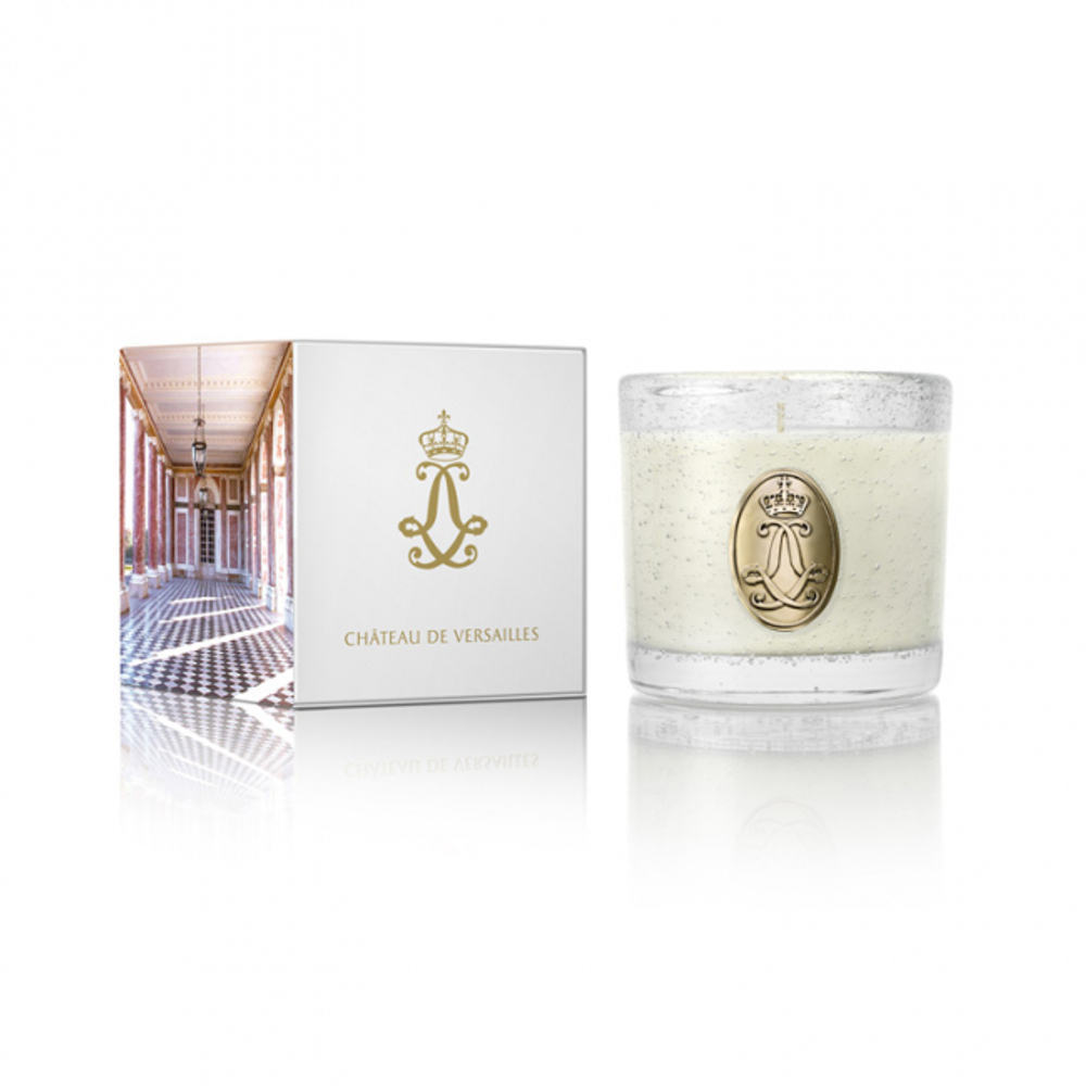 Ароматическая свеча Small 120г Chateau De Versailles Трианон 1693 - Trianon 1693 в подарочной коробке