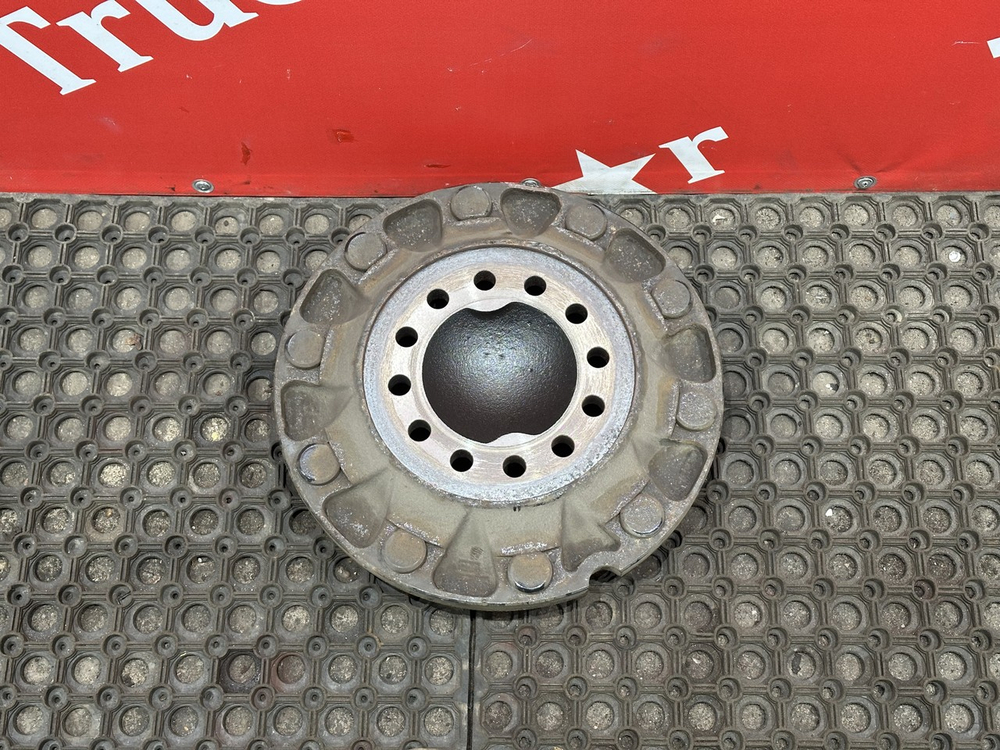 Фланец передней ступицы