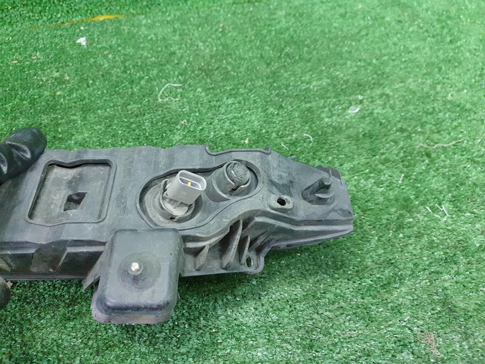 ДХО правый Genesis G80 (2016-2020)