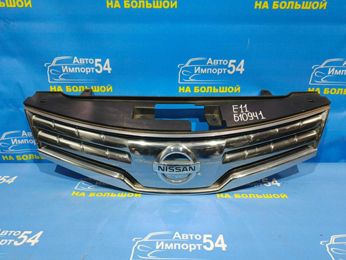 Решетка радиатора NISSAN NOTE 2008-2012