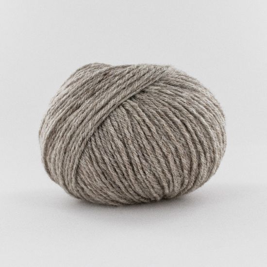 Пряжа FONTY Nimbus (100% французский меринос d'Arles и португальский меринос)