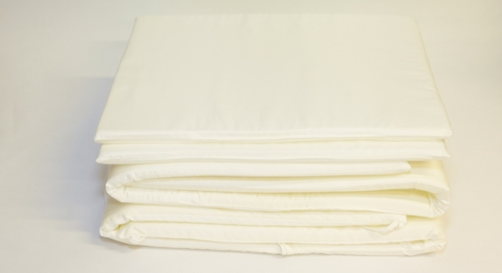 Мягкие бортики для кроватки Ellipsebed (белый, сатин)