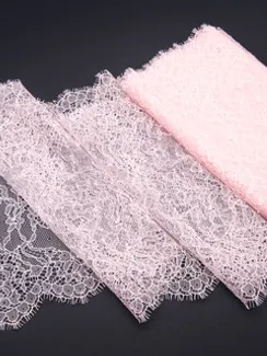 01-11 Кружево шантильи 23 см, цветочно-розовый