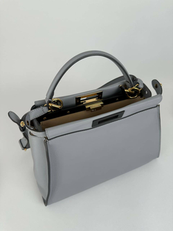 Сумка Fendi Peekaboo medium