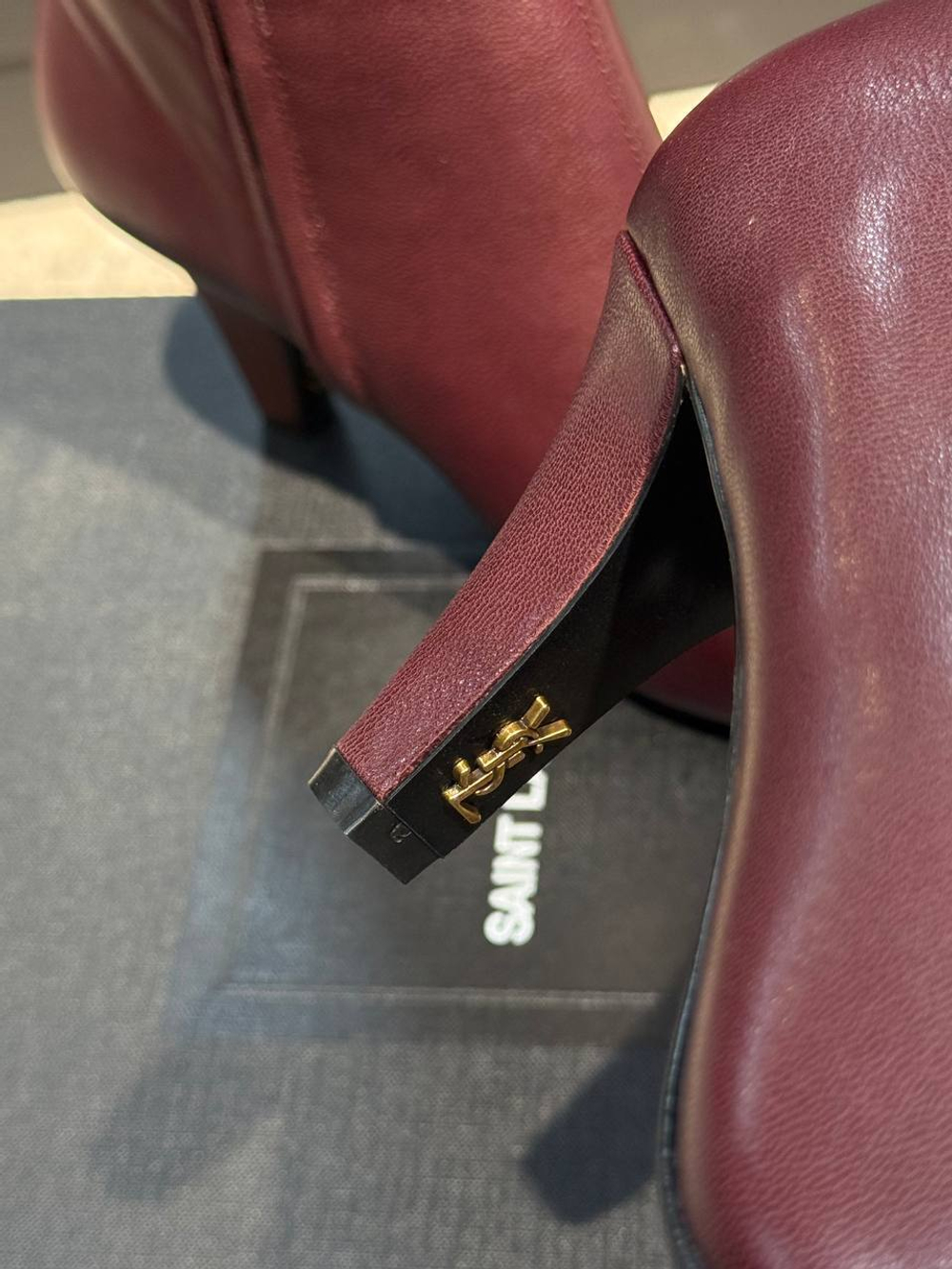 Ботильоны Yves Saint Laurent