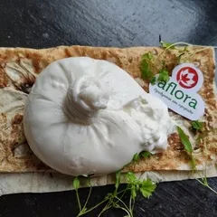 Сыр мягкий Буррата (Артизан) / 150 г / РАСПРОДАЖА