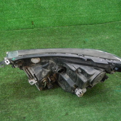 Фара правая Toyota RAV4 4 CA40 (2015-2019) LED