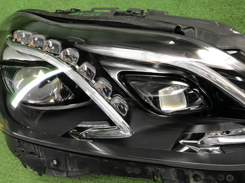 Фара правая Mercedes E W212 (13-16) LED В сборе