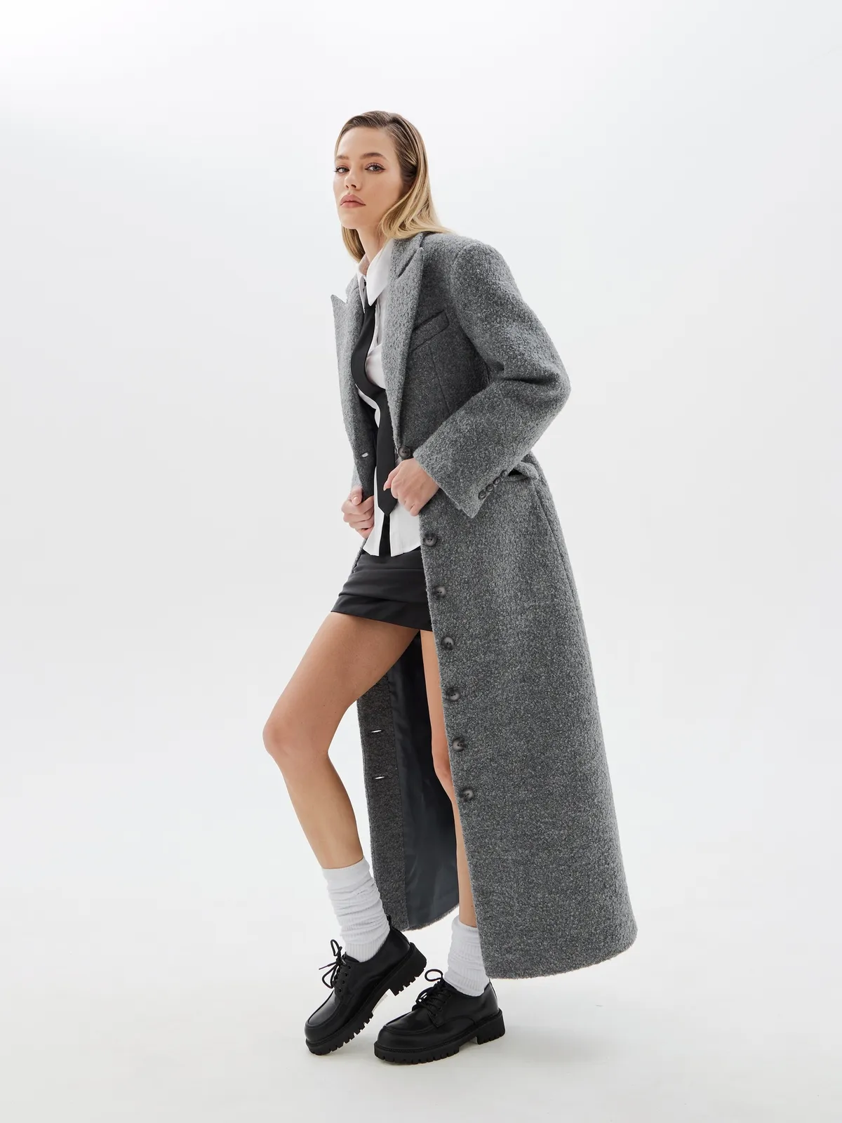 Пальто однобортное приталенное Grey