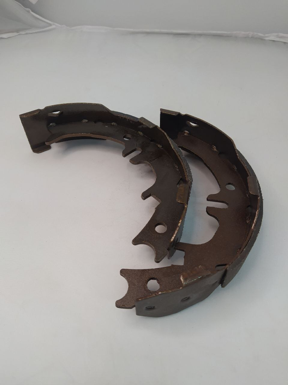 Колодки стояночного тормоза на одну сторону (2шт) T113502170 для Chery