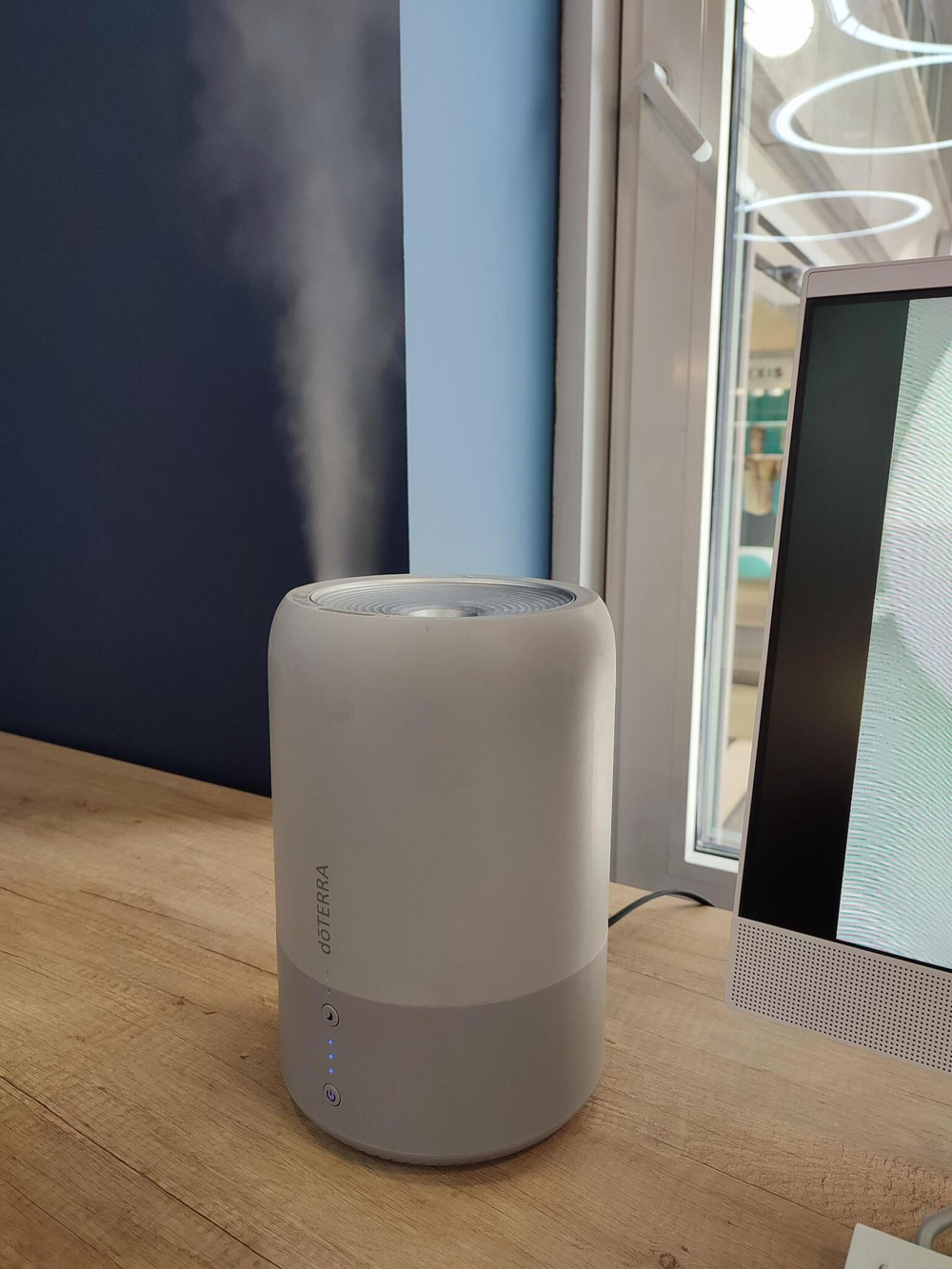 Диффузор + увлажнитель воздуха doTERRA Dawn Aroma Humidifier для эфирных масел (1,8 л)