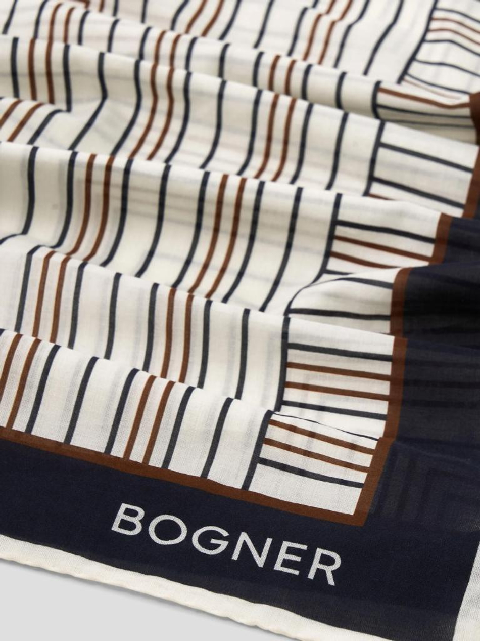 Платок BOGNER MISURI в молочном цвете
