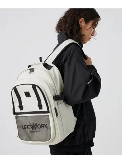 Сумка-рюкзак с сетчатым карманом