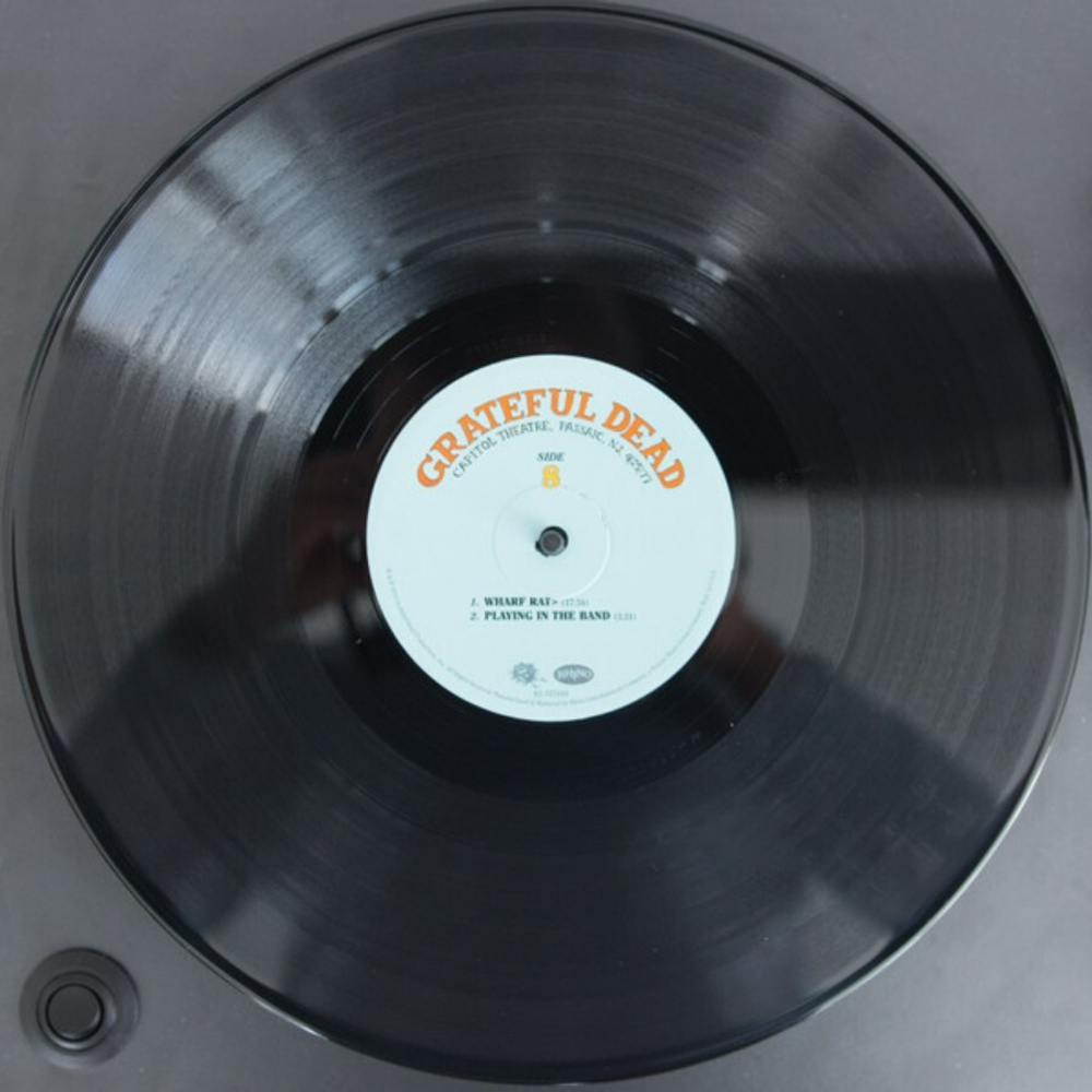 Grateful Dead / Capitol Theatre, Passaic, NJ, 4/25/77 (Limited Edition)(4LP)