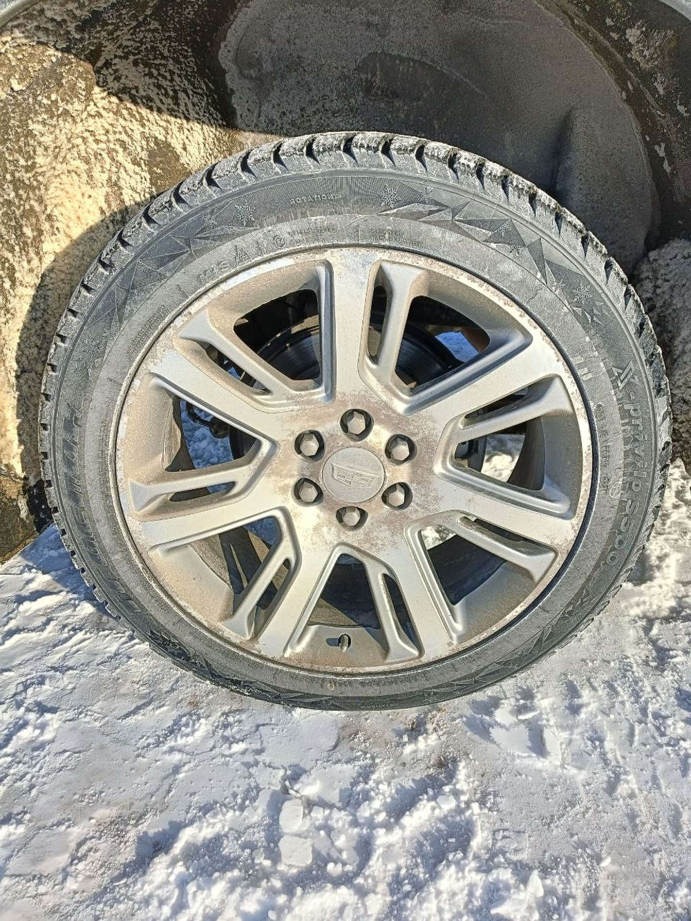 Cadillac ESCALADE 6.2 V8 Luxury (426 л.с.)