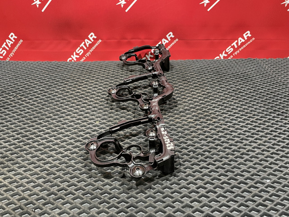 Кронштейн проводки форсунок