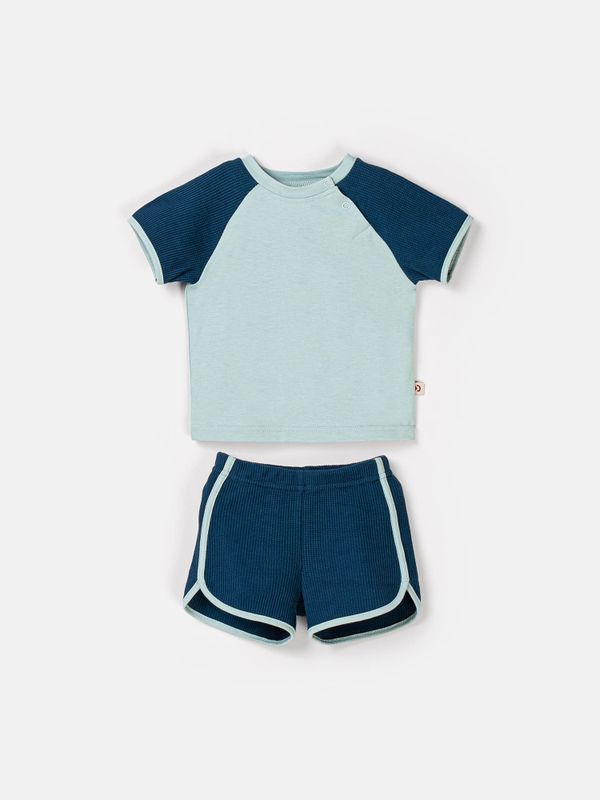 Комплект футболка и шорты 