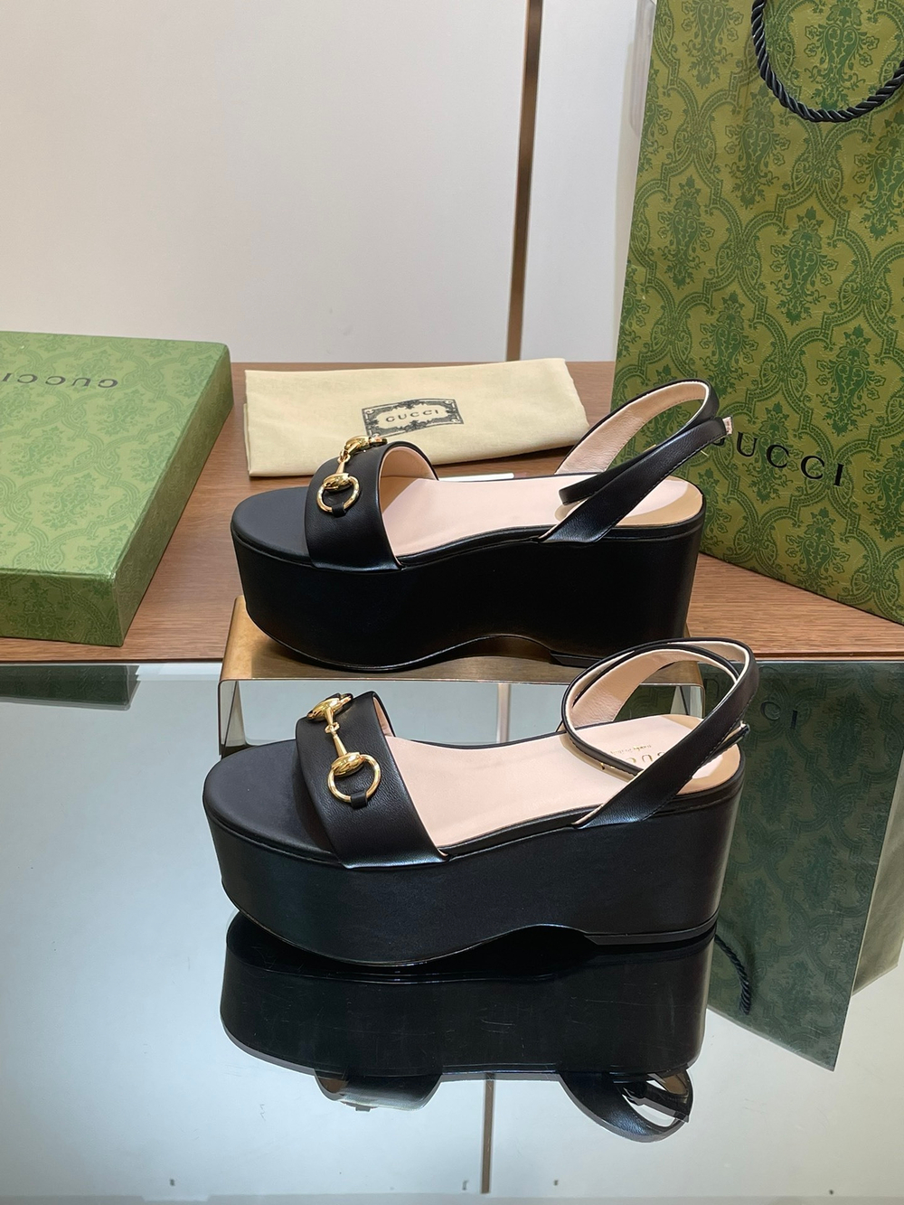 Gucci Horsebit Flatform Sandal
