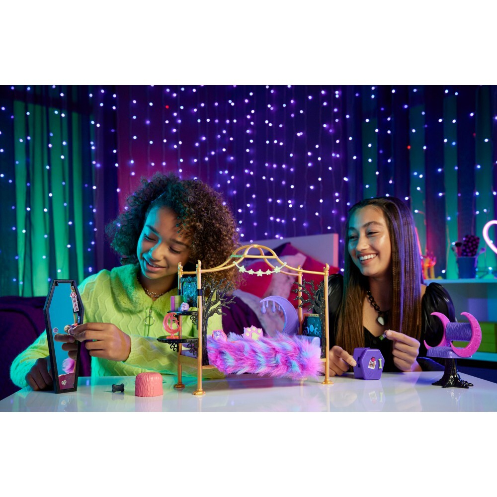 Monster High - Спальня Clawdeen Wolf + аксессуары HHK64 / артикул   HHK64  / GTIN 194735069842