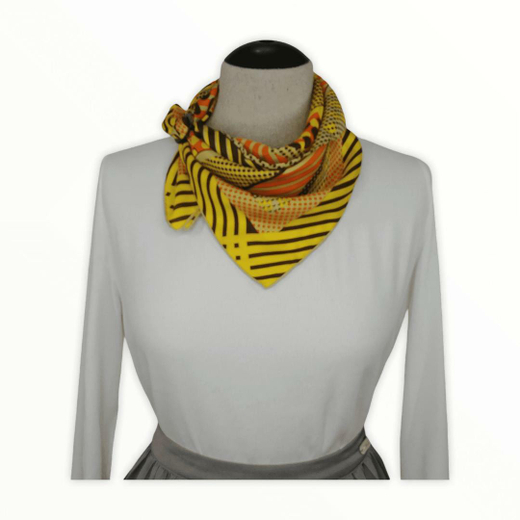 Платок 65x65 см  AV-BSD252