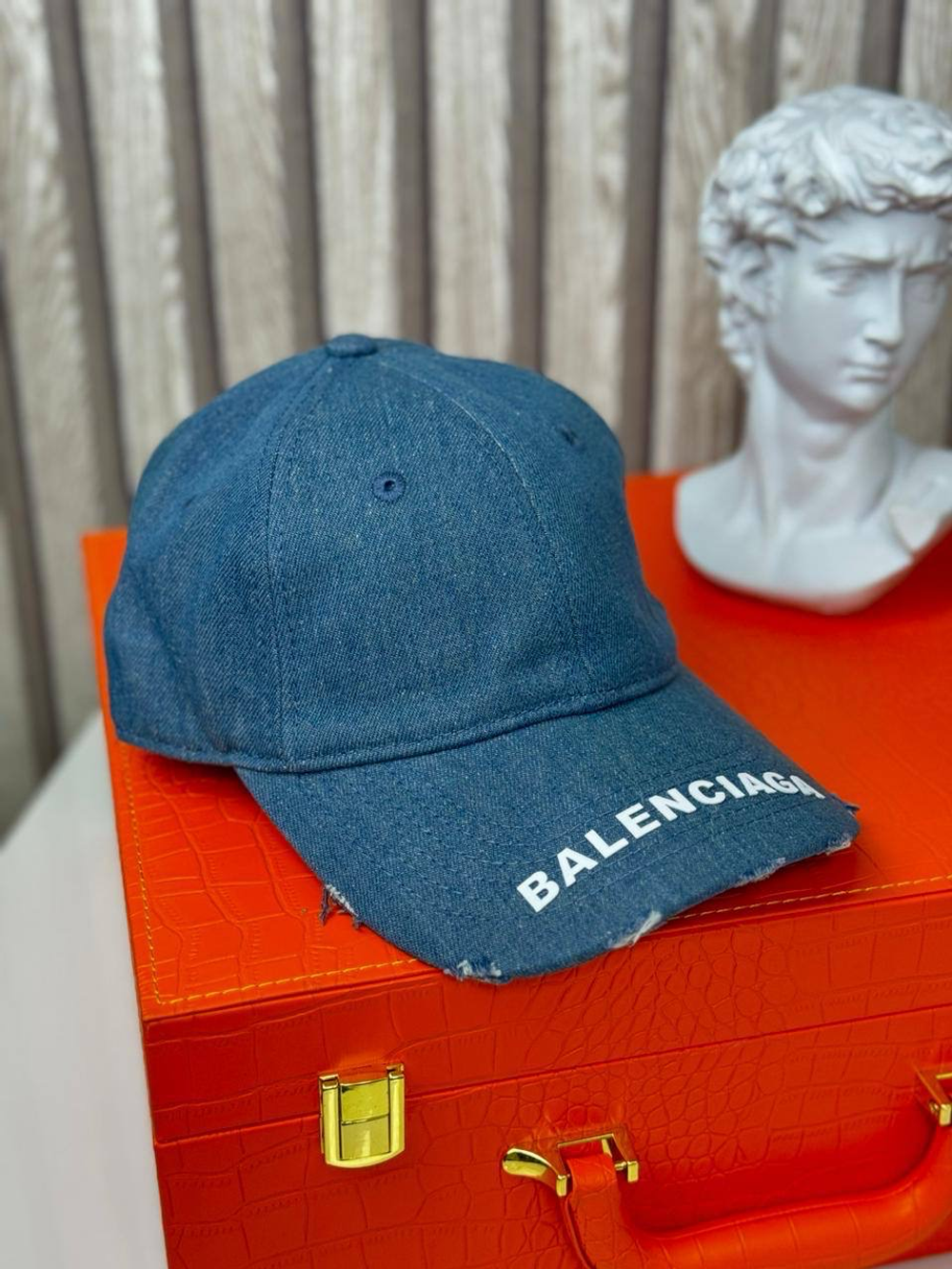 Кепка Balenciaga