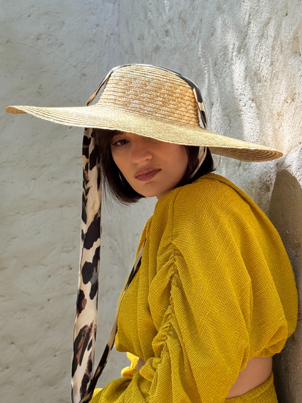 Канотье со средней тульей и лео-лентами