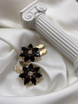 Накладка на пуговицу в форме цветка золотистые с черными стразами (клипсы)