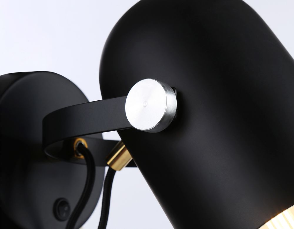 Ambrella Накладной спот с выключателем в стиле лофт Loft TR8204