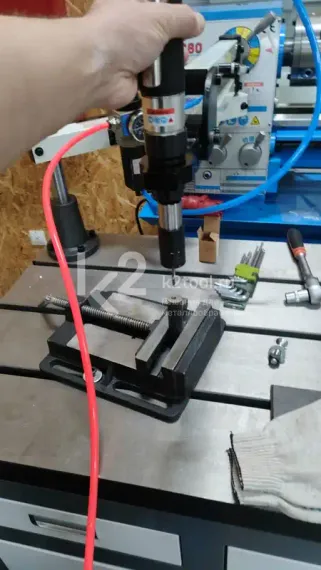 Пневматический резьбонарезной манипулятор PTM-16