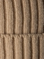 Шапка для девочки на осень