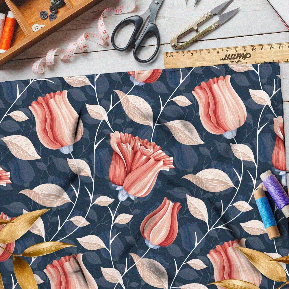 Ткань атлас пастельные бутоны роз на синем фоне