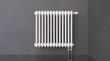 Горизонтальные трубчатые радиаторы КЗТО 3050 576мм с боковым подключением