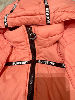 Пуховик Burberry