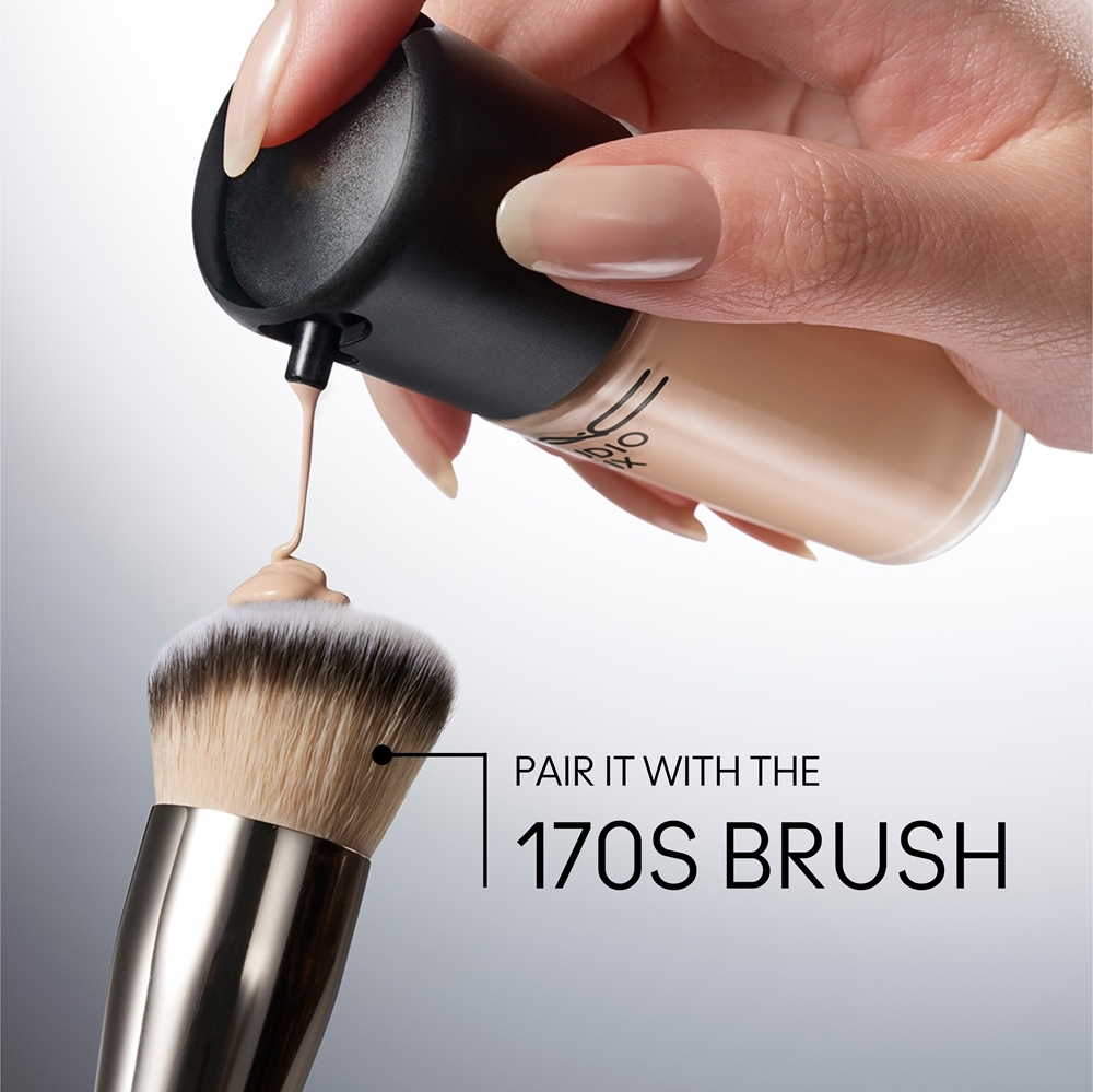 MAC Cosmetics Mini Studio Fix Fluid SPF 15 24HR Matte Foundation + Oil Control - Матирующая тональная основа SPF 15, 15 ml