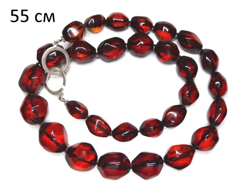 Бусы из крупного гранёного янтаря вишнёвого цвета