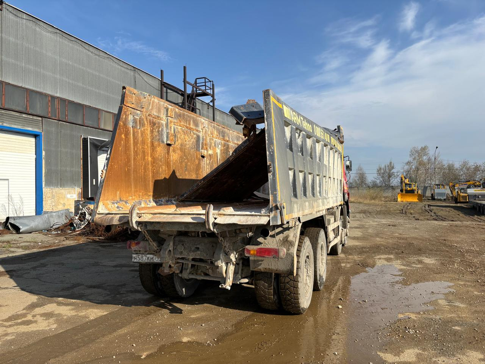 Howo ZZ* 8x4 Самосвал ZZ3407S3867E (Дизель, 9,7 л, 373 л.с, МТ)