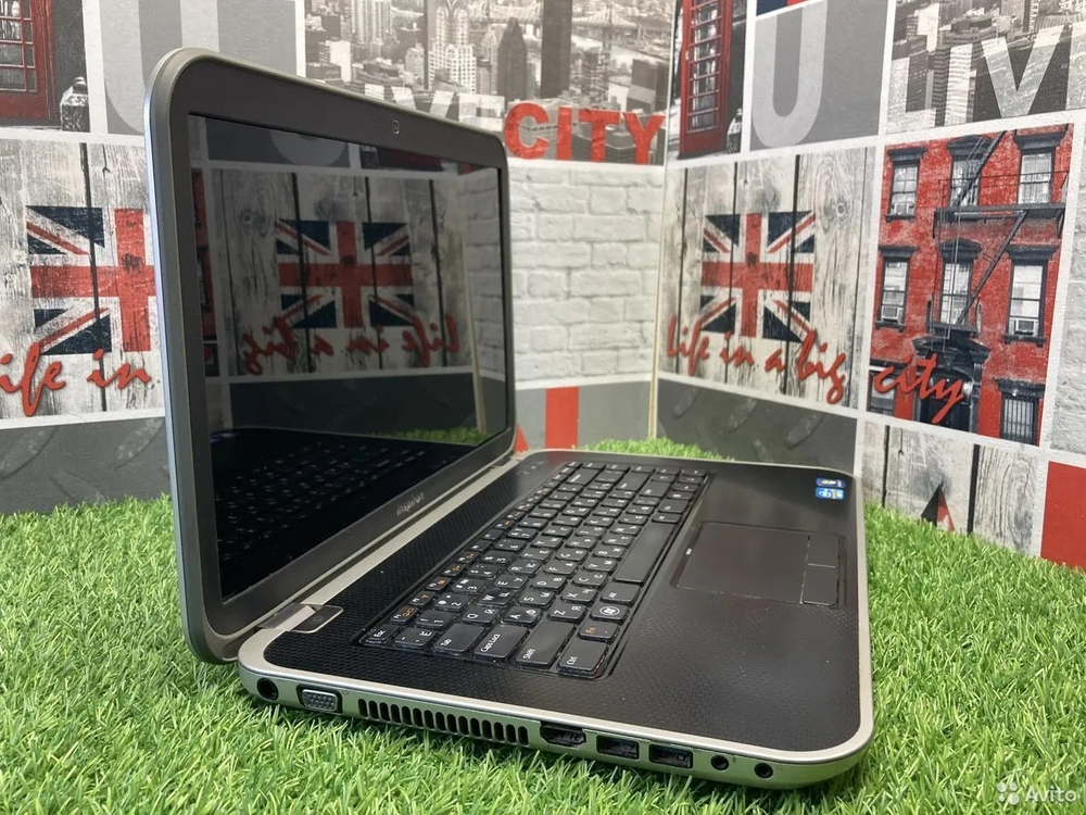 Ноутбук Dell i5/1366*768/4GB/HDD300 / Скупка