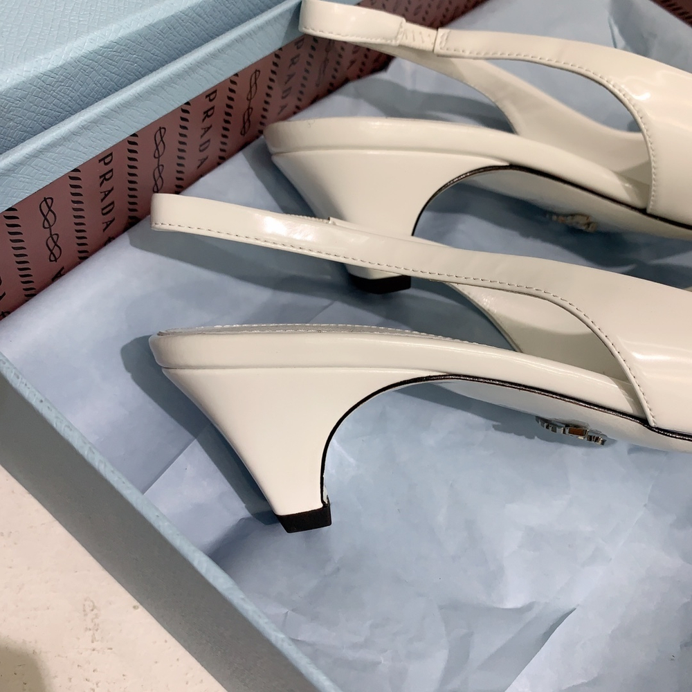 Prada Pumps