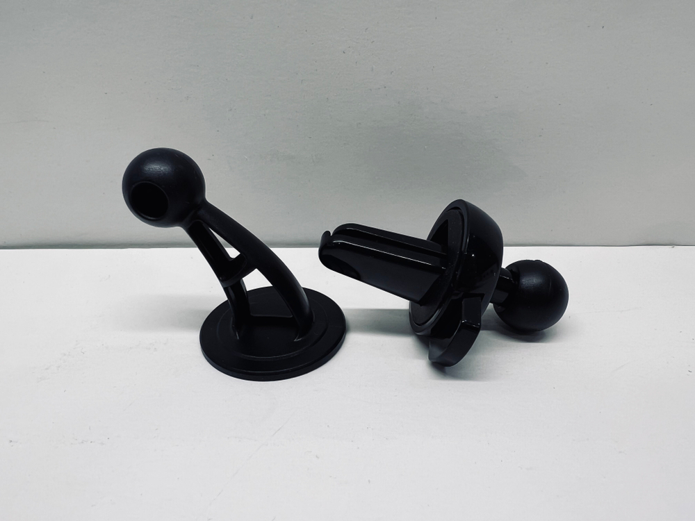 Держатель для телефона автомобильный в машину, на воздуховод, на решетку вентиляции, 0001, МагниТО-B (1 шт.)