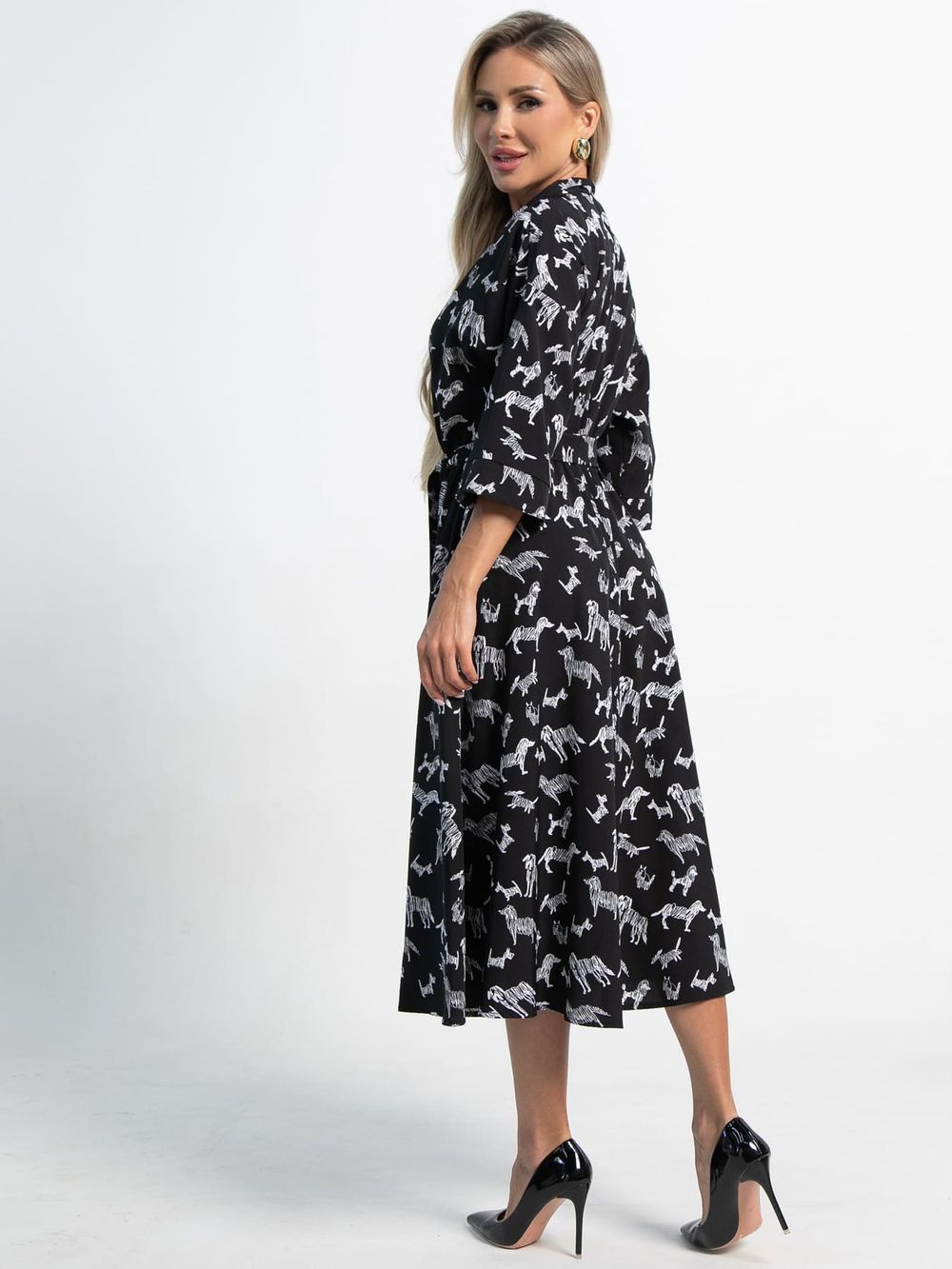 Платье Доминанта (черное/собаки) П15360-16М LT Collection