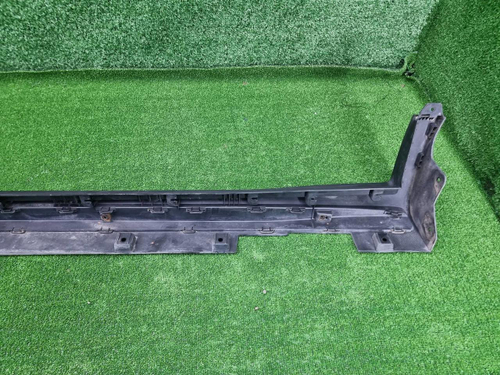 Накладка порога правая Geely Coolray (2019-2024)