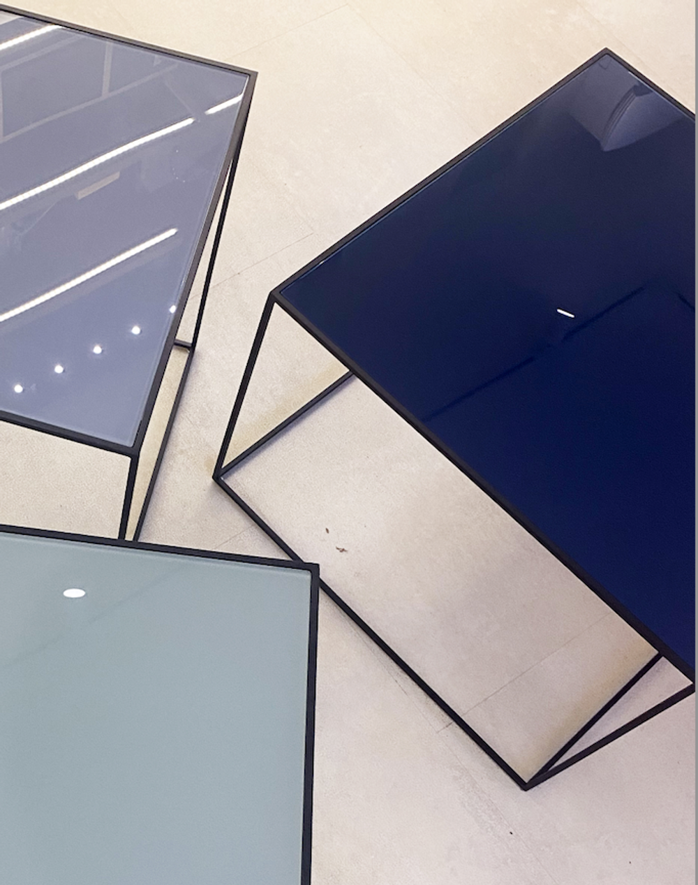 Стол журнальный Синий